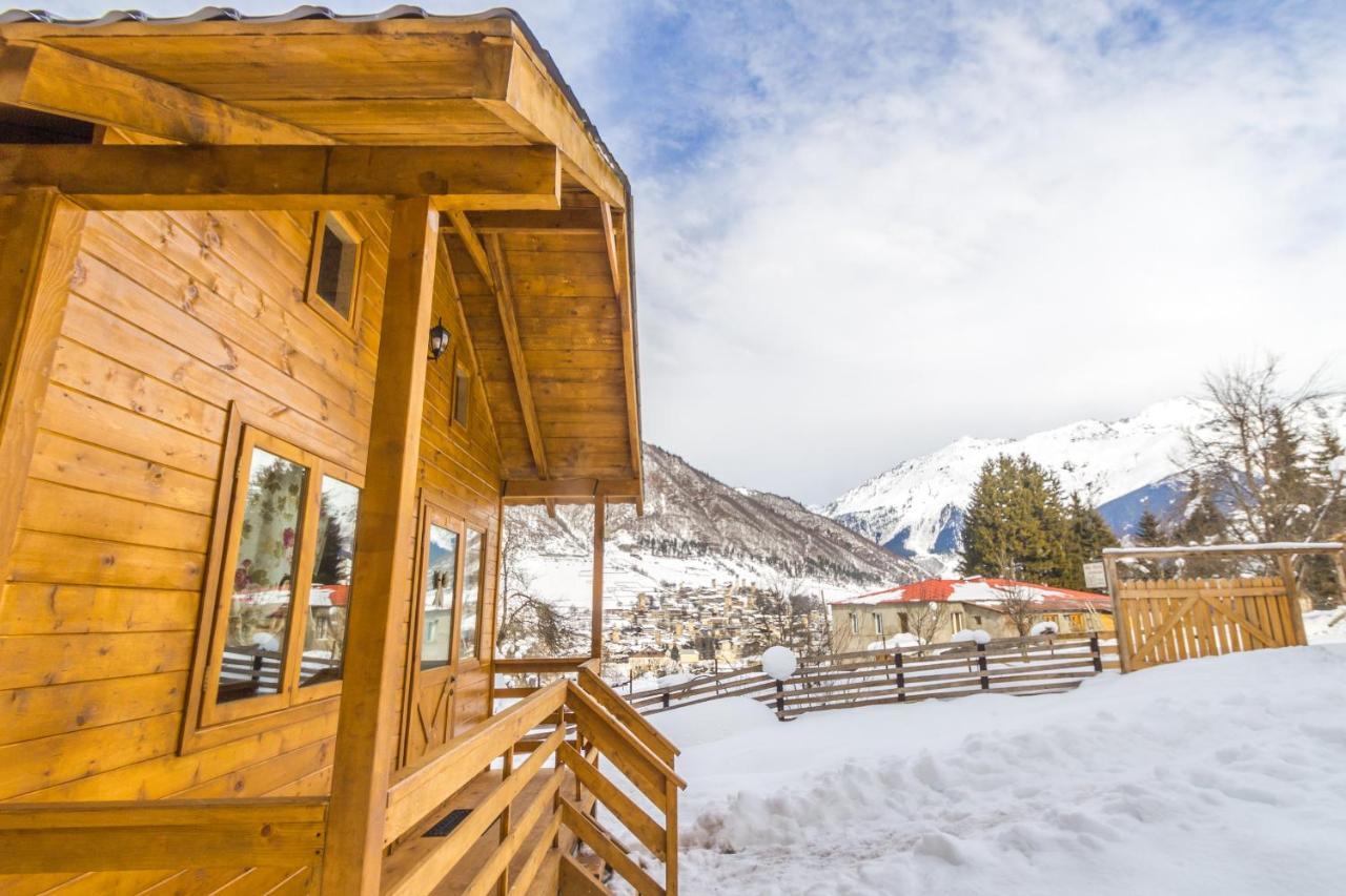 Mountain Cabins Mestia Eksteriør bilde