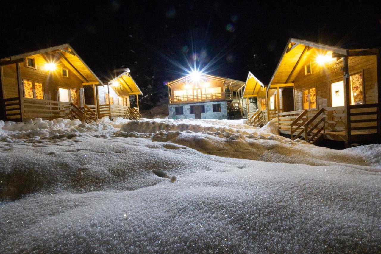 Mountain Cabins Mestia Eksteriør bilde