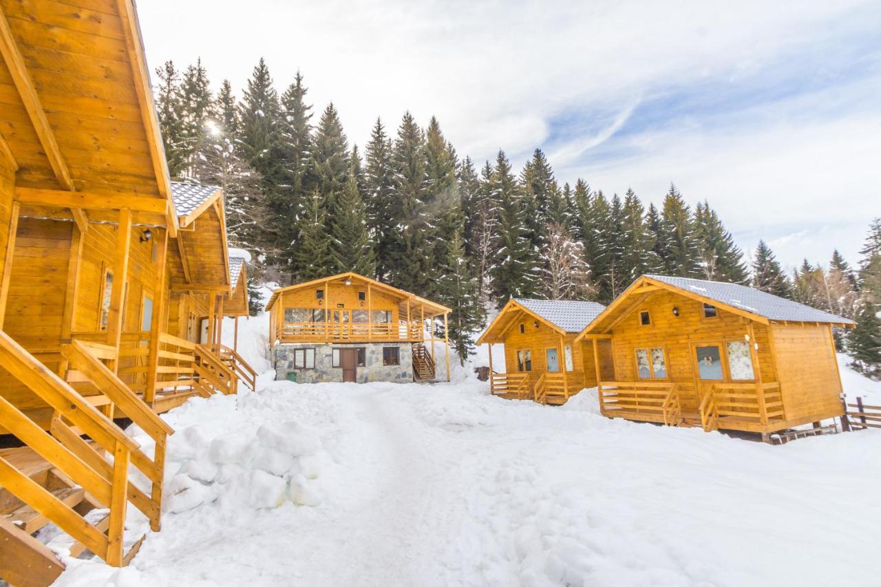 Mountain Cabins Mestia Eksteriør bilde